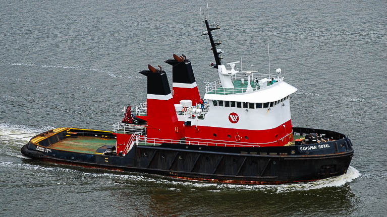 The tug Seaspan Royal underway