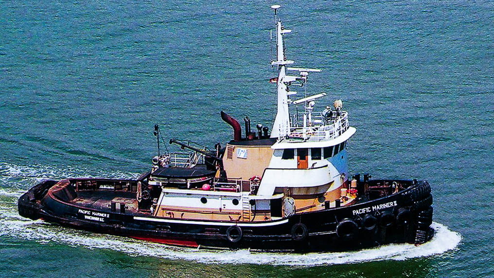 The tug Pacific Mariner II making way