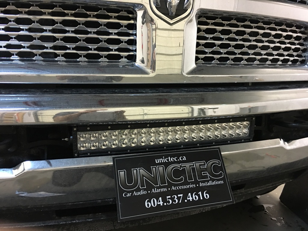 Dodge Ram LED light-bar build by UnicTec